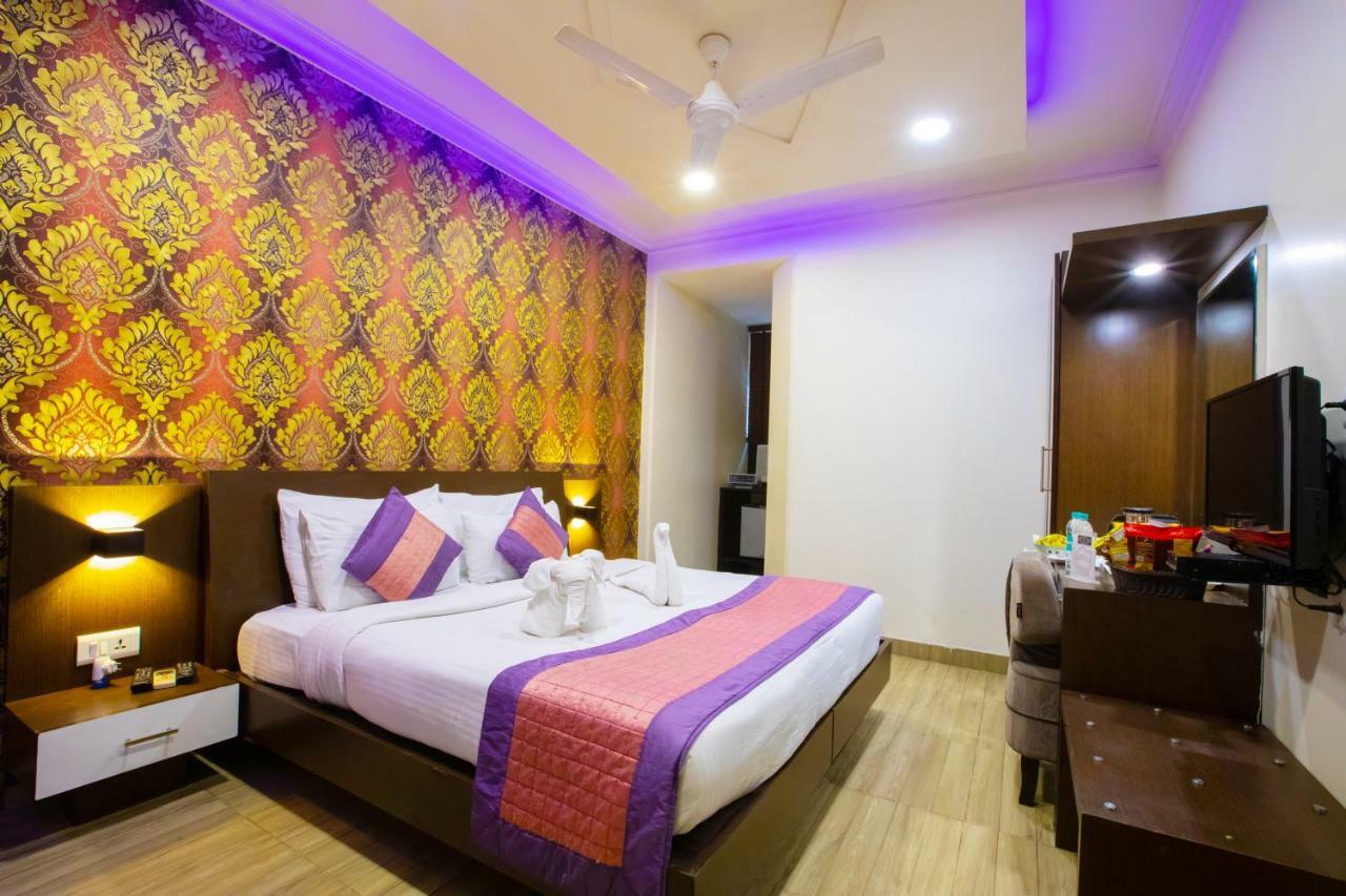 Hotel Surya International New Delhi Exterior photo